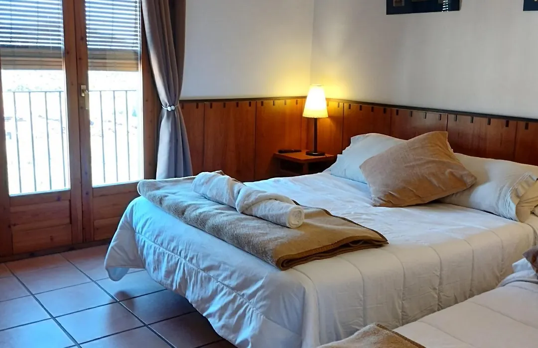 Hostal Tastavins-1
